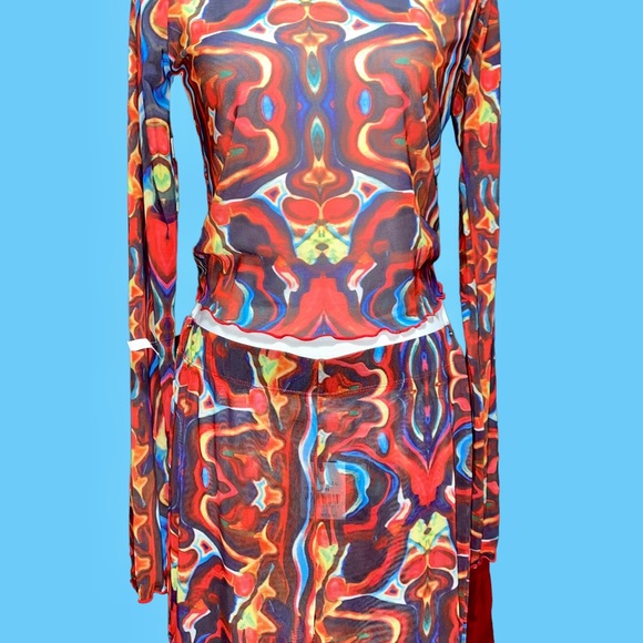 Kendall & Kylie Two-Piece Funky Top & Bottoms – NWT - Picture 2 of 7